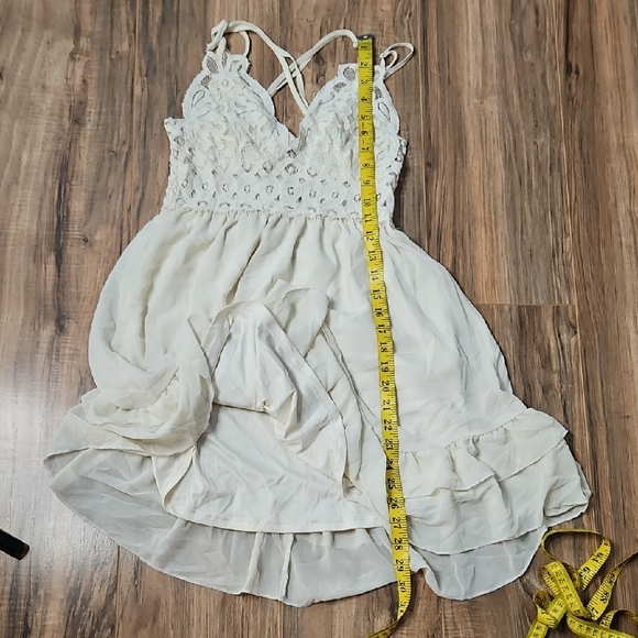 Love Tree Creamy Ivory Sexy Lacy Bodice Mini Slip Dress Medium - Picture 9 of 10
